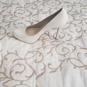 Jessica Simpson Heels